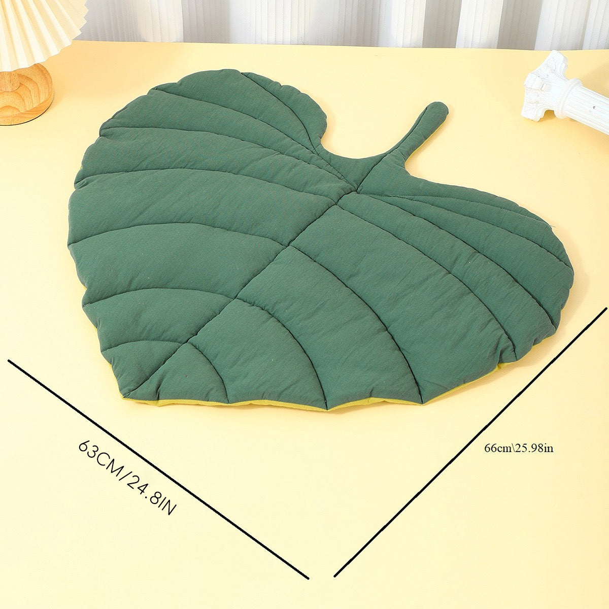 Cat Bed Mat Leaf Shape Washable Double-sided Use (1)