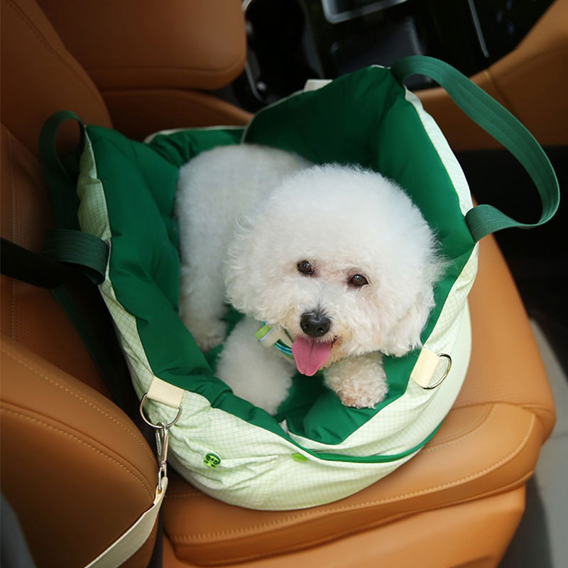 Portable Multifunctional Cat Carrier for Car