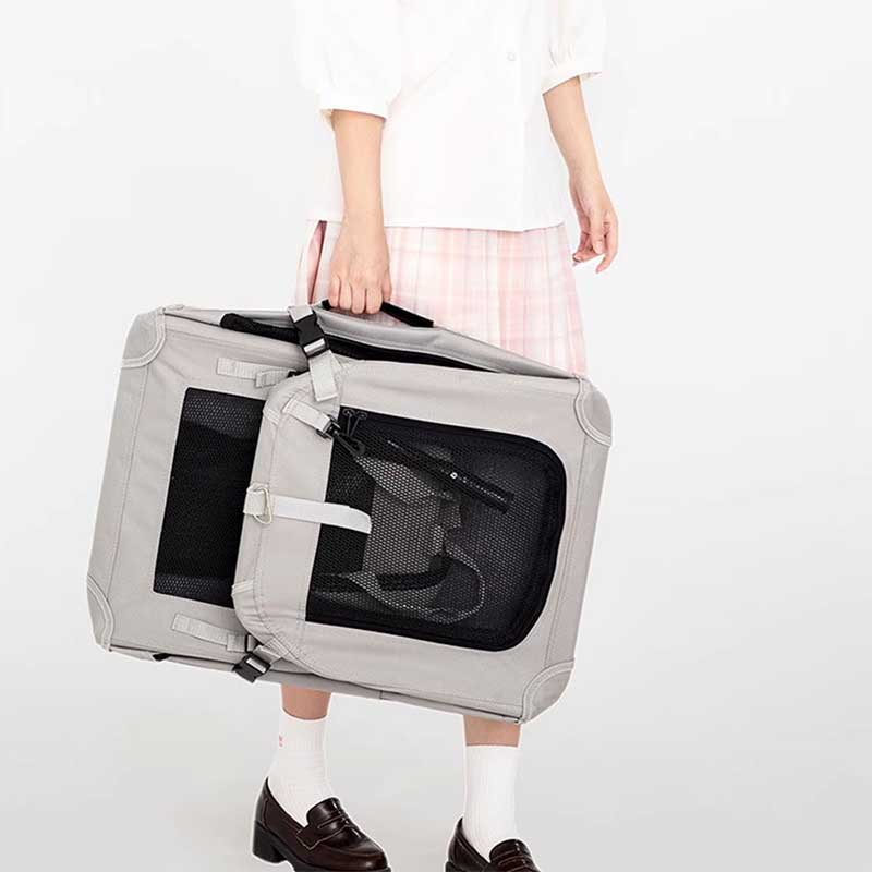 Roomy Car-Friendly Cat Carrier Tote Bag