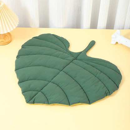 Cat Bed Mat Leaf Shape Washable Double-sided Use (1)