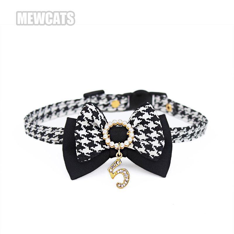 Classic Bow Cat Collar Black and White