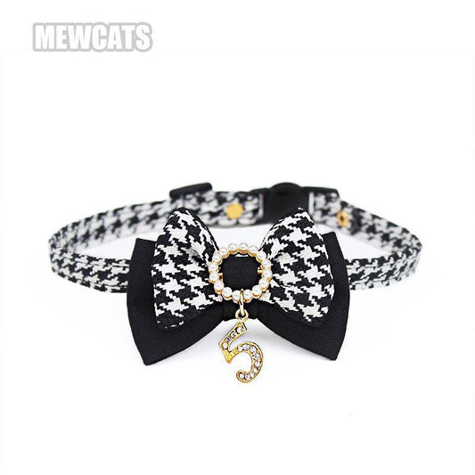 Classic Bow Cat Collar Black and White