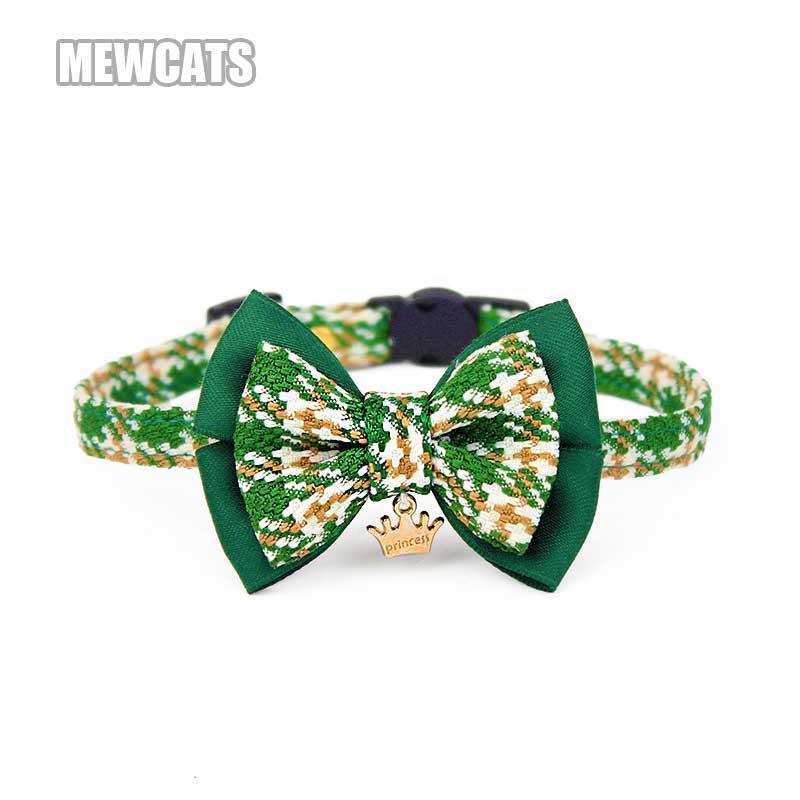 College Style Bow Cat Collar