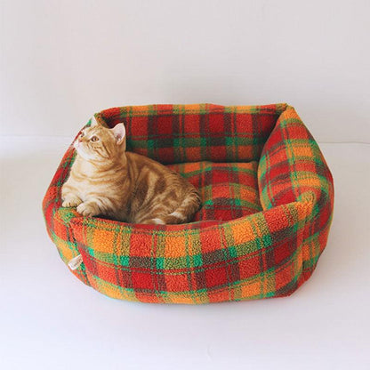 Colorful Plaid Warm Cat Sofa Bed