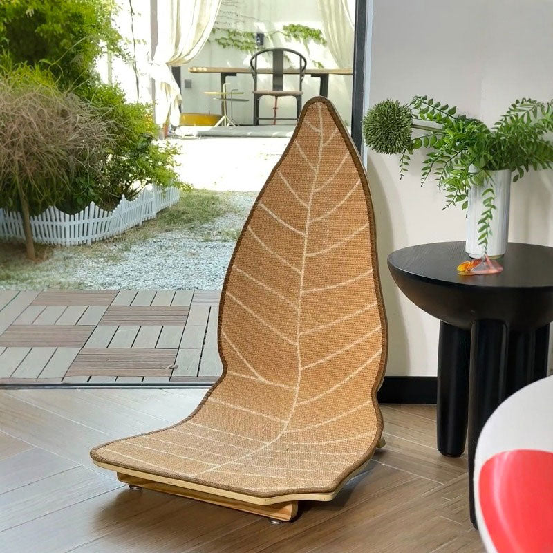 Leaf-Inspired Cat Scratcher Bed