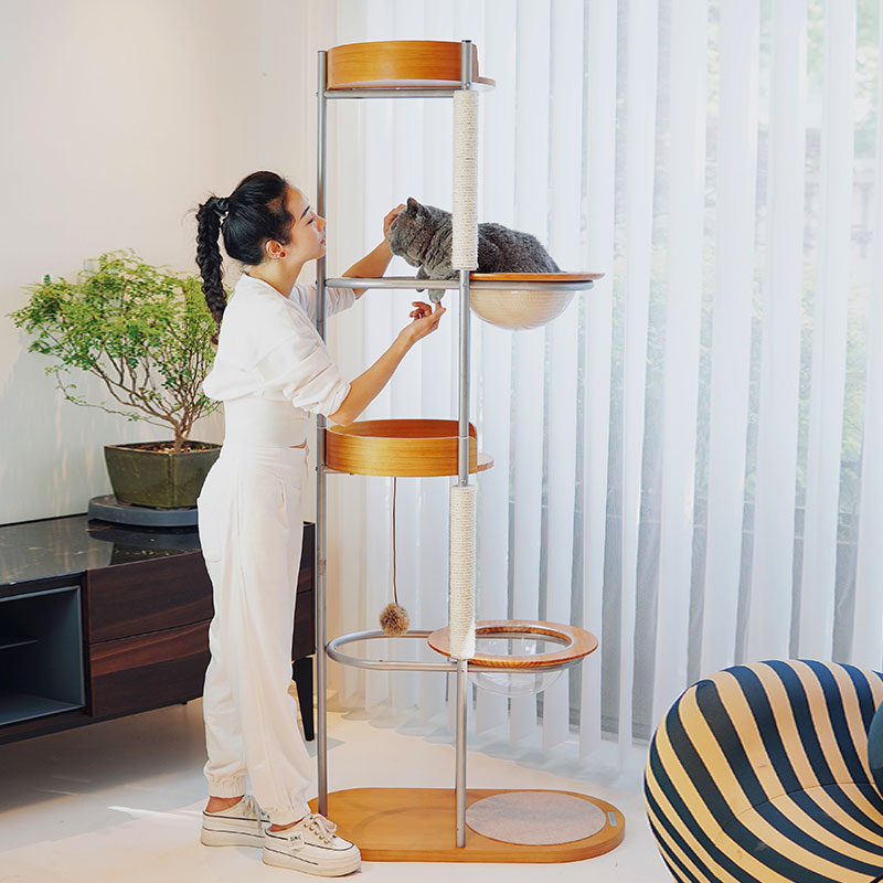 Minimalist Design Metal Cat Climbing Tree