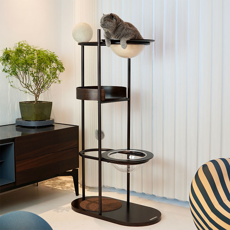 Minimalist Design Metal Cat Climbing Tree