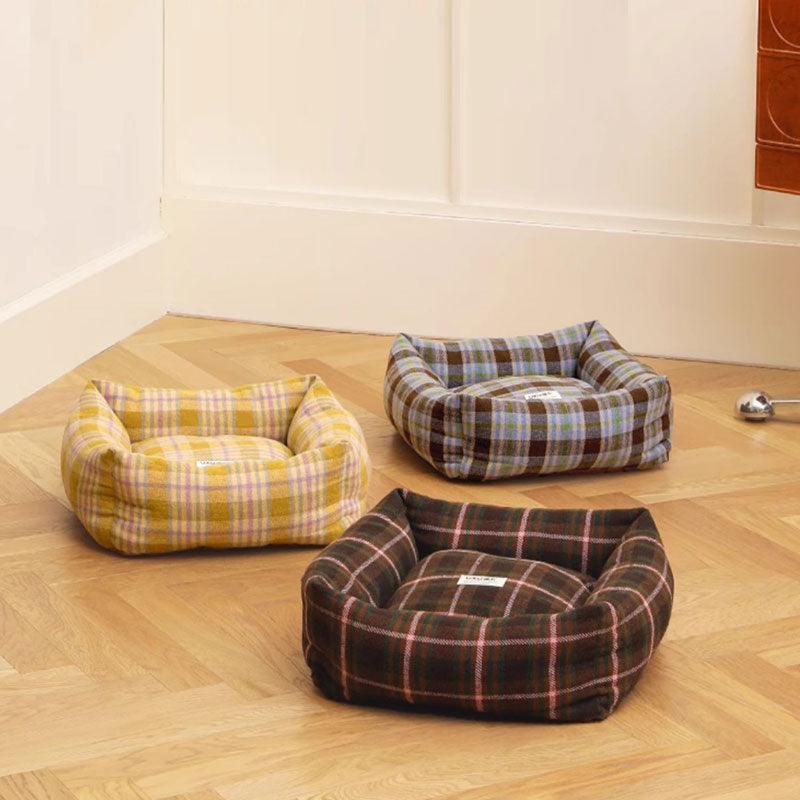 Vintage Plaid Cat Sofa Square Cat Bed