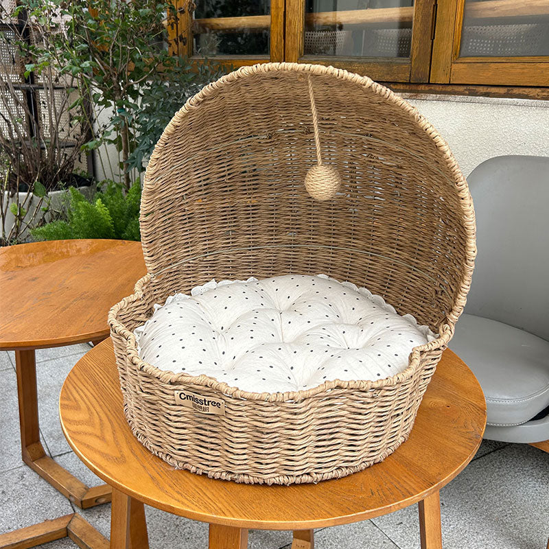 Woven Rattan Shell Semi-Enclosed Cat Bed