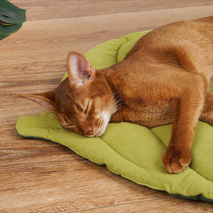 Cat Bed Mat Leaf Shape Machine Washable Double-sided Use Pet Nest