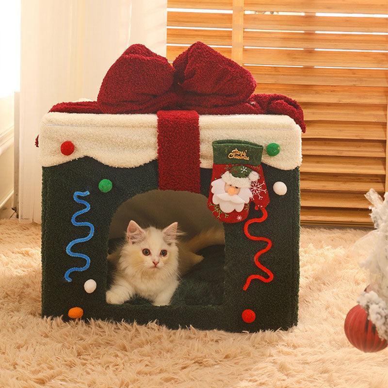 Christmas Gift Box Cat Bed Winter Warm House