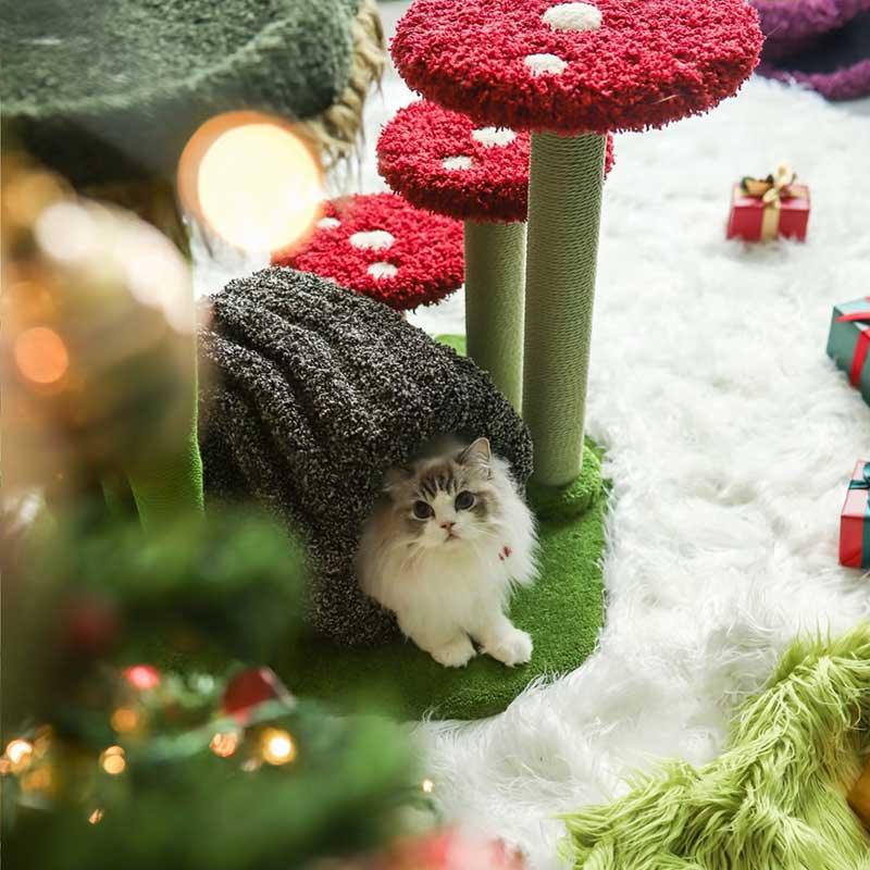 Christmas Jungle Paradise Cat Climbing Tree - MEWCATS